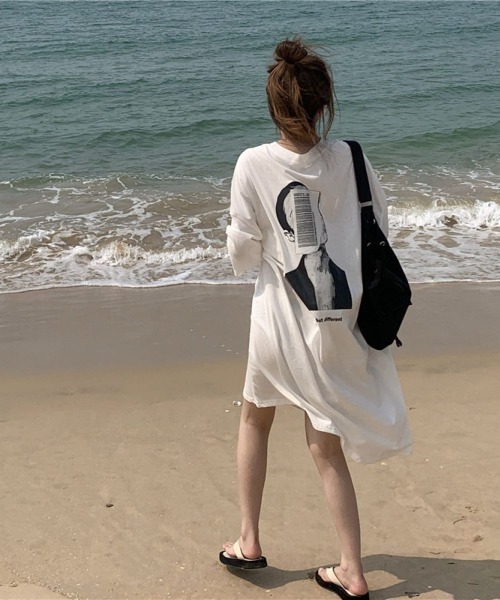LETee（レティー）の「バックプリント　ティーワンピース（Tシャツ/カットソー・レディース・ホワイト/グレー/ブラック・FREE）」の10枚目の写真