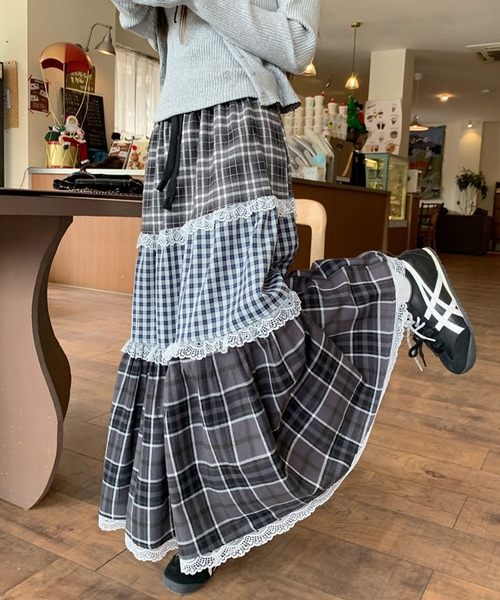 meJane（ミージェーン）の「チェック柄 ティアードロングスカート（スカート・レディース・チェック・S/M/L）」の5枚目の写真