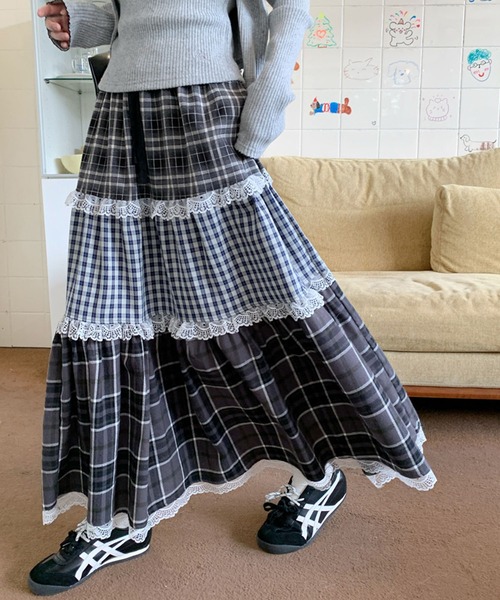 meJane（ミージェーン）の「チェック柄 ティアードロングスカート（スカート・レディース・チェック・S/M/L）」の3枚目の写真