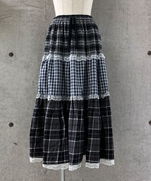 meJane（ミージェーン）の「チェック柄 ティアードロングスカート（スカート・レディース・チェック・S/M/L）」の14枚目の写真