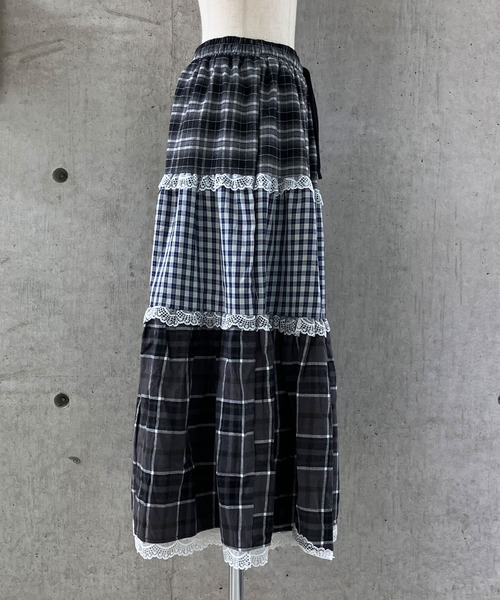 meJane（ミージェーン）の「チェック柄 ティアードロングスカート（スカート・レディース・チェック・S/M/L）」の15枚目の写真