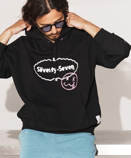 seventy seven（セブンティセブン）の「mpa3773-middle onz over size sweat P-O hoodie（77delicious) パーカー（パーカー・メンズ・ホワイト/ブラック/ブルー・M/L/XL）」の10枚目の写真