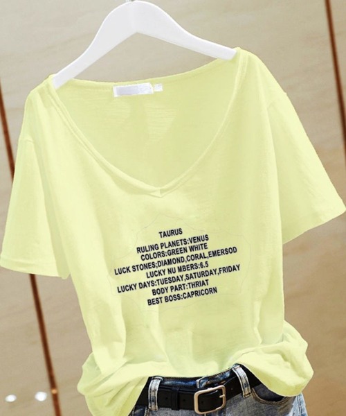 SPIGA(スピーガ)の「深VネックプリントTシャツ(Tシャツ/カットソー・レディース・ピンク/イエロー/ライトピンク/グリーン/ブラック/ホワイト・MEDIUM/LARGE/X-LARGE)」の4枚目の写真