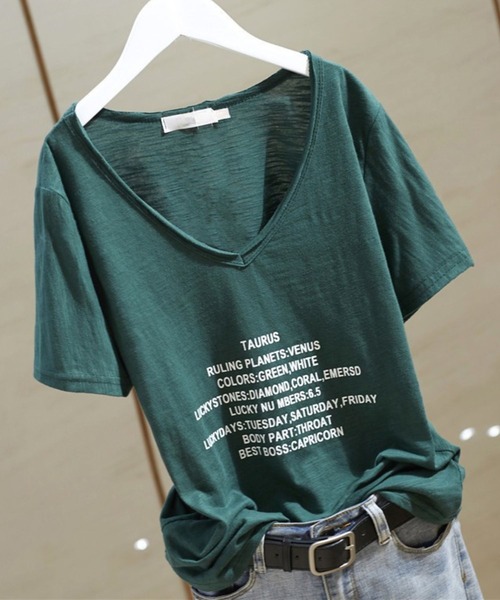 SPIGA(スピーガ)の「深VネックプリントTシャツ(Tシャツ/カットソー・レディース・ピンク/イエロー/ライトピンク/グリーン/ブラック/ホワイト・MEDIUM/LARGE/X-LARGE)」の3枚目の写真