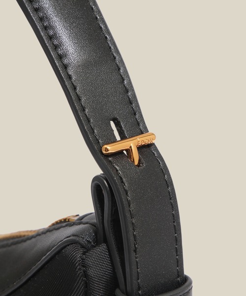 ROPE'（ロペ）の「【E'POR】C BAG Medium【撥水】【超軽量】（ハンドバッグ・レディース・ブラック/カーキ・FREE）」の8枚目の写真