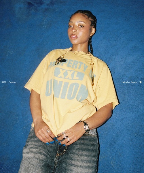 UNION(UNION TOKYO)(ユニオン)の「UNION TOKYO PROPERTY OF TEE ユニオントーキョー Tシャツ(Tシャツ/カットソー・メンズ・ネイビー/イエロー系その他・MEDIUM/SMALL/X-LARGE/LARGE/XX-LARGE)」の15枚目の写真
