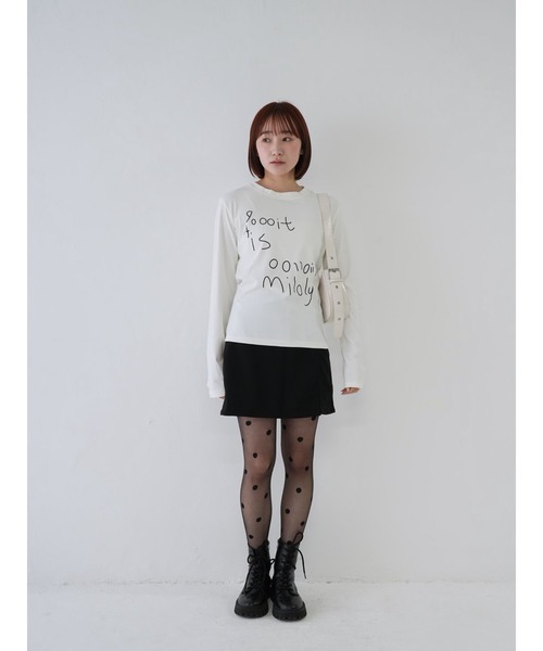 Uenui（ウニュイ）の「【 cunii 】手書きメッセージトップス1（Tシャツ/カットソー・レディース・ブラック/ホワイト・FREE）」の4枚目の写真