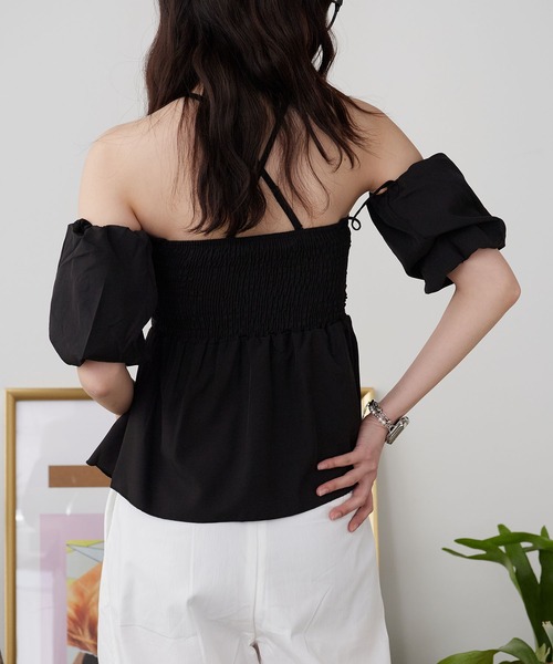 ROOPTOKYO(ループトウキョウ)の「ペプラムオフショルベアブラウス(シャツ/ブラウス・レディース・ブラック/ホワイト・FREE)」の16枚目の写真