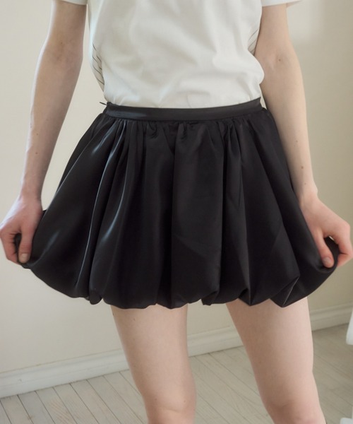 j170 コムコムサテンスカート＋ブラックバルーンスカート　まとめ買い サテンバルーンスカート/satin balloon skirt（スカート）｜Birthday