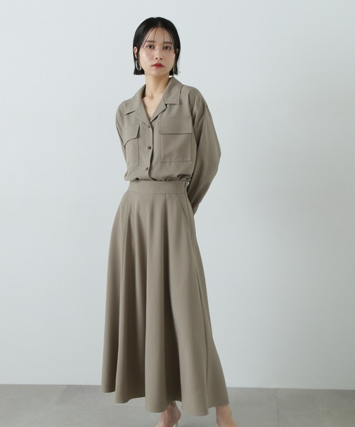 N.(N. Natural Beauty Basic)(エヌエヌナチュラルビューティーベーシック)の「シャツドッキングワンピース(ワンピース・レディース・ベージュ/ブルー・MEDIUM)」の2枚目の写真