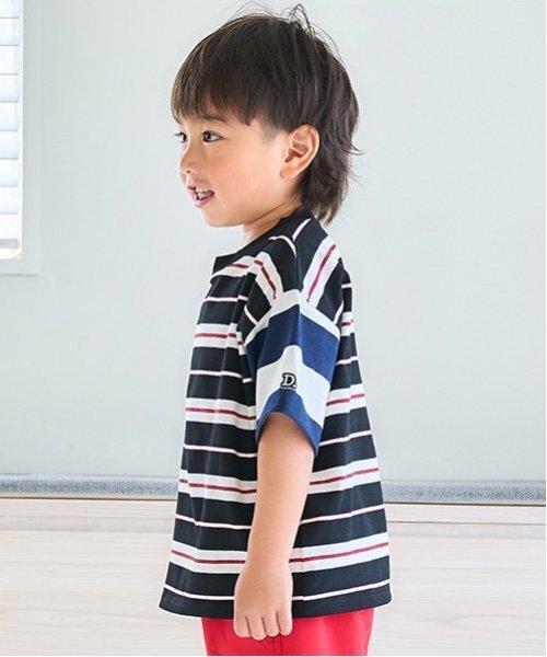 and D. petit main（アンドディープティマイン）の「【365D.】アソートボーダーワイド半T（Tシャツ/カットソー・キッズ・ラベンダー/カラフル/ピンク/ブルー/グリーン/ネイビー/エメラルド/イエロー・100cm/150cm/130cm/110cm/120cm/90cm/140cm）」の9枚目の写真