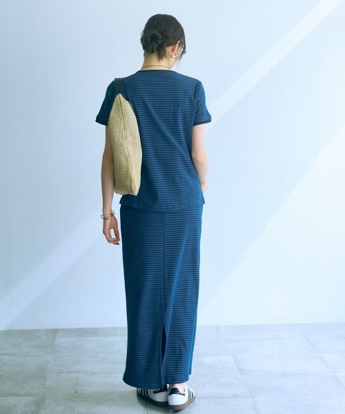 slattgir（スラットジール）の「高身長　リブボーダーセットアップ（Ｔシャツ＋スカート）（トールサイズ）Essenave（Tシャツ/カットソー・レディース・グレー系/ネイビー系・L/LL/3L/4L/5L/M）」の18枚目の写真