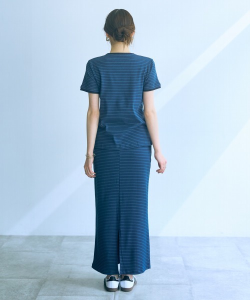 slattgir（スラットジール）の「高身長　リブボーダーセットアップ（Ｔシャツ＋スカート）（トールサイズ）Essenave（Tシャツ/カットソー・レディース・グレー系/ネイビー系・L/LL/3L/4L/5L/M）」の11枚目の写真