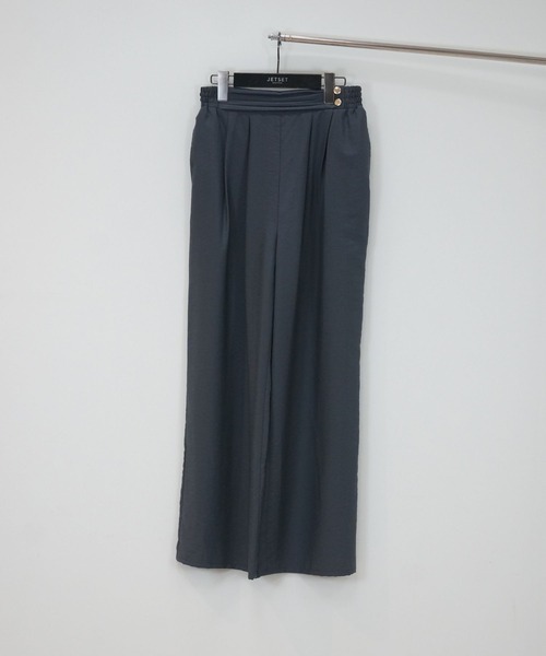 JETSET SOLO PLUS (ジェットセットソロプラス)の「【JETSET SOLO PLUS】COOLTOUCH ウエストタックワイドパンツ(その他パンツ・レディース・チャコールグレー/グレイッシュベージュ/モカ・FREE)」の1枚目の写真