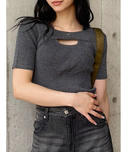 MURUA(ムルーア)の「フロントホックレイヤードハーフニット(ニット/セーター・レディース・その他1/ブルー/ブラック/ホワイト・FREE)」の4枚目の写真