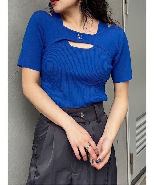 MURUA(ムルーア)の「フロントホックレイヤードハーフニット(ニット/セーター・レディース・その他1/ブルー/ブラック/ホワイト・FREE)」の3枚目の写真