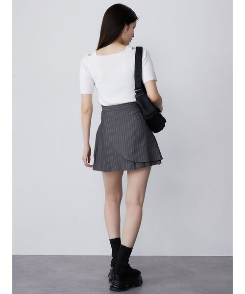 MURUA(ムルーア)の「フロントホックレイヤードハーフニット(ニット/セーター・レディース・その他1/ブルー/ブラック/ホワイト・FREE)」の8枚目の写真