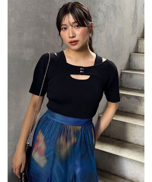 MURUA(ムルーア)の「フロントホックレイヤードハーフニット(ニット/セーター・レディース・その他1/ブルー/ブラック/ホワイト・FREE)」の9枚目の写真