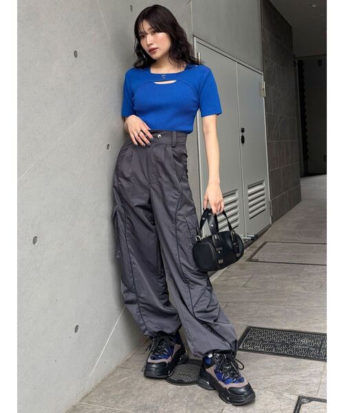 MURUA(ムルーア)の「フロントホックレイヤードハーフニット(ニット/セーター・レディース・その他1/ブルー/ブラック/ホワイト・FREE)」の14枚目の写真