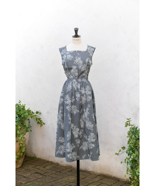 Her lip to(ハーリップトゥー)の「Martigues Jacquard Vest Set(セットアップ・レディース・インディゴブルー・S/M)」の4枚目の写真