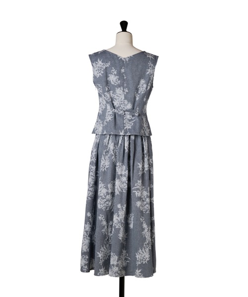 Her lip to(ハーリップトゥー)の「Martigues Jacquard Vest Set(セットアップ・レディース・インディゴブルー・S/M)」の13枚目の写真