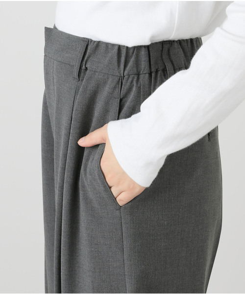 U by SPICK&SPAN（ユーバイスピックアンドスパン）の「《追加2》2WAYトロタックイージーワイド（スラックス・レディース・チャコールグレー/ブラック・36/38）」の15枚目の写真