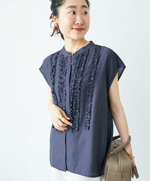 le.coeur blanc（ルクールブラン）の「《手洗い可能》シルキーローンフロントフリルフレンチブラウス（シャツ/ブラウス・レディース・ブラウン/チャコールグレー・38）」の9枚目の写真