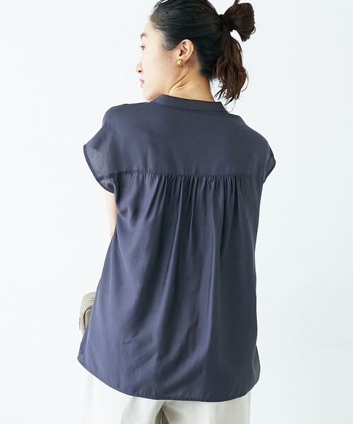 le.coeur blanc（ルクールブラン）の「《手洗い可能》シルキーローンフロントフリルフレンチブラウス（シャツ/ブラウス・レディース・ブラウン/チャコールグレー・38）」の13枚目の写真