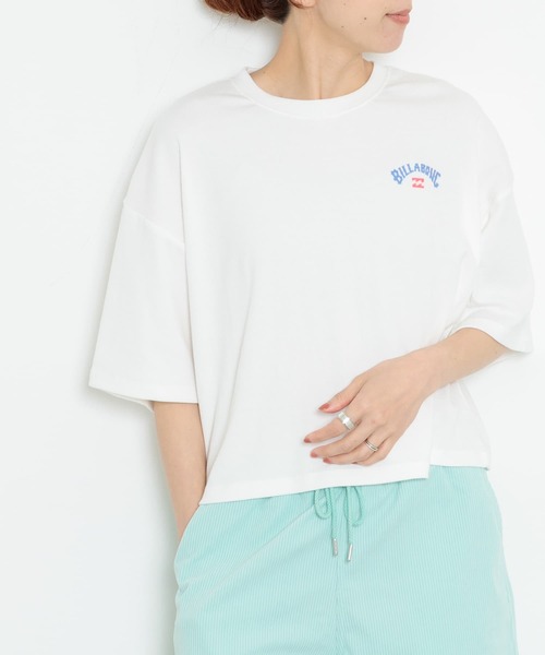 BILLABONG(ビラボン)の「BILLABONG スプレーアーチルーズクロップドリブTシャツ(Tシャツ/カットソー・レディース・スミクロ/ホワイト系その他・MEDIUM)」の12枚目の写真