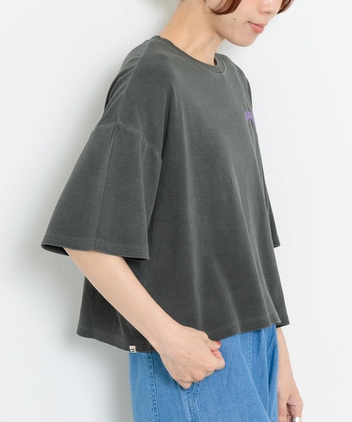 BILLABONG(ビラボン)の「BILLABONG スプレーアーチルーズクロップドリブTシャツ(Tシャツ/カットソー・レディース・スミクロ/ホワイト系その他・MEDIUM)」の6枚目の写真