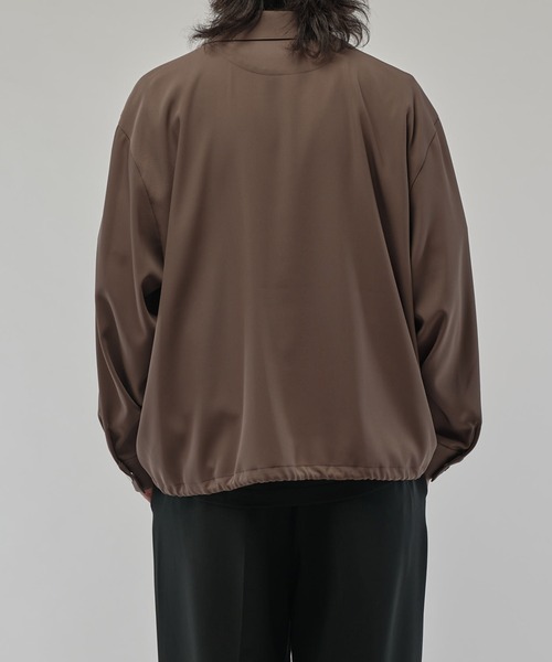 Lui's（ルイス）の「コーチシャツブルゾン（シャツ/ブラウス・メンズ・グレイッシュベージュ/ブラック・M/S）」の9枚目の写真