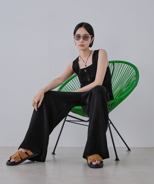 JEANASIS(ジーナシス)の「12Gペプラムニットアップ/572625(つなぎ/オールインワン・レディース・ブラック/ベージュ・FREE)」の21枚目の写真