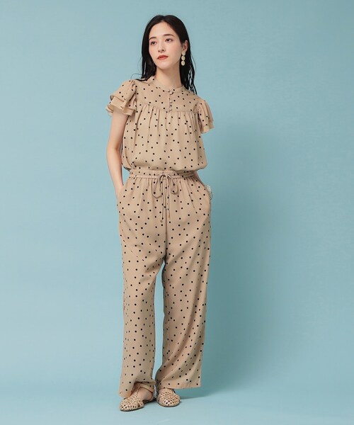 Sunauna(スーナウーナ)の「【袖ラッフル/S~L】ドット柄ブラウス(シャツ/ブラウス・レディース・ブラック系/ベージュ系・36/38/40)」の10枚目の写真