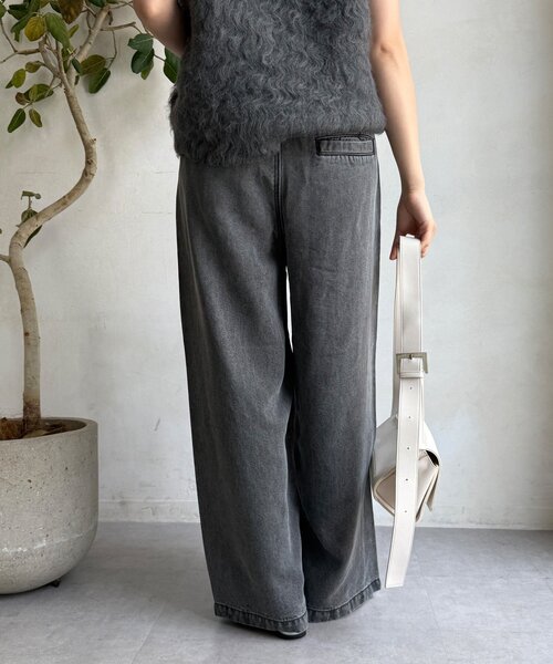 DouDou(ドゥドゥ)の「リヨセルデニムワイドパンツ(デニムパンツ・レディース・ブラック/ブルー・36/38)」の14枚目の写真