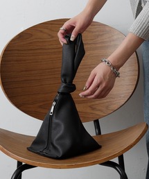 COLONY 2139 | トライアングルバッグ(ハンドバッグ)