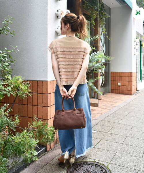 le.coeur blanc(ルクールブラン)の「チュールフリルフレンチニット(ニット/セーター・レディース・ベージュ/ブラック・38)」の11枚目の写真