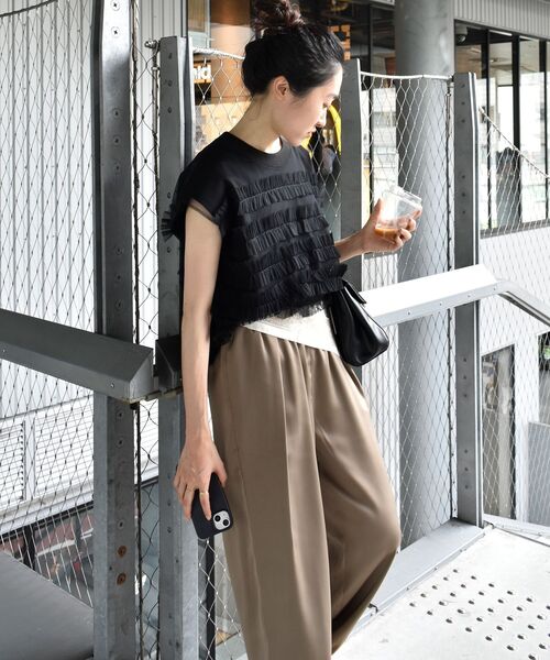 le.coeur blanc(ルクールブラン)の「チュールフリルフレンチニット(ニット/セーター・レディース・ベージュ/ブラック・38)」の18枚目の写真