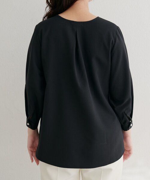 natural couture(ナチュラルクチュール)の「【WEB限定】パール付きスキッパーブラウス(シャツ/ブラウス・レディース・オレンジ/グレイッシュベージュ/ピンク系その他/サックスブルー/ブラック・FREE)」の15枚目の写真