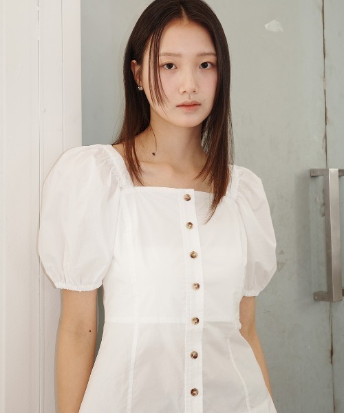 GENERAL IDEA(ジェネラルアイデア)の「GENERAL IDEA/ジェネラルアイディア square neck cotton peplum blouse ブラウス(シャツ/ブラウス・レディース・ブラック/スカイブルー/ホワイト・S/M/L)」の1枚目の写真