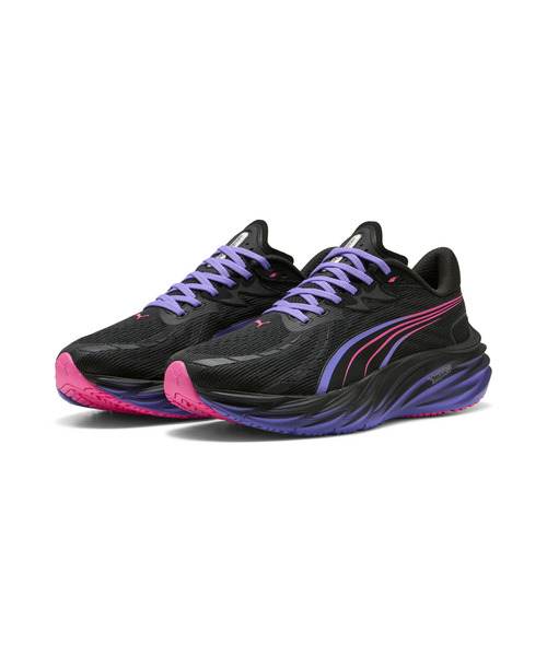 PUMA(プーマ)の「PUMA プーマ メンズ ヴェロシティ ニトロ 4 DIGITOKYO ランニングシューズ(スニーカー・メンズ・ブラック系その他・25.5cm/25.0cm/26.0cm/31cm/30.0cm/29.5cm/27.5cm/27.0cm/26.5cm/29.0cm/28.5cm/28.0cm)」の2枚目の写真