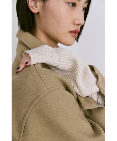 un/neu(アンノイ)の「ルーズニットアームウォーマー / リブニットアームカバー(アームカバー・レディース・ブラウン/レッド/アイボリー/グレー/ブルー・FREE)」の11枚目の写真