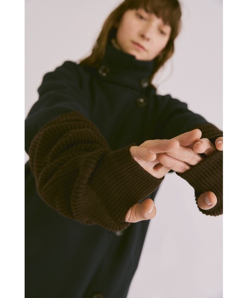 un/neu(アンノイ)の「ルーズニットアームウォーマー / リブニットアームカバー(アームカバー・レディース・ブラウン/レッド/アイボリー/グレー/ブルー・FREE)」の21枚目の写真