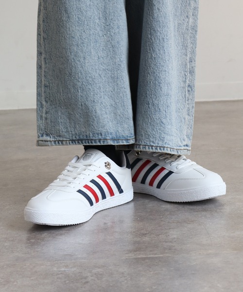 K-SWISS(ケースイス)の「【K-SWISS/ケースイス】シンセティックレザー コートスニーカー(スニーカー・メンズ・ブラック/ホワイト・25.0cm/25.5cm/26.0cm/26.5cm/27.0cm/27.5cm/28.0cm)」の10枚目の写真
