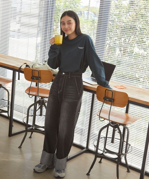 THE CRAFT CREW PRODUCTS（ザクラフトクループロダクツ）の「〈マシンウォッシャブル〉ビッグポケットデザイン ターンバック ワイドストレートデニムパンツ【THE CRAFT CREW PRODUCTS】（デニムパンツ・レディース・ネイビー/ライトブルー/ブラック・M/L）」の13枚目の写真