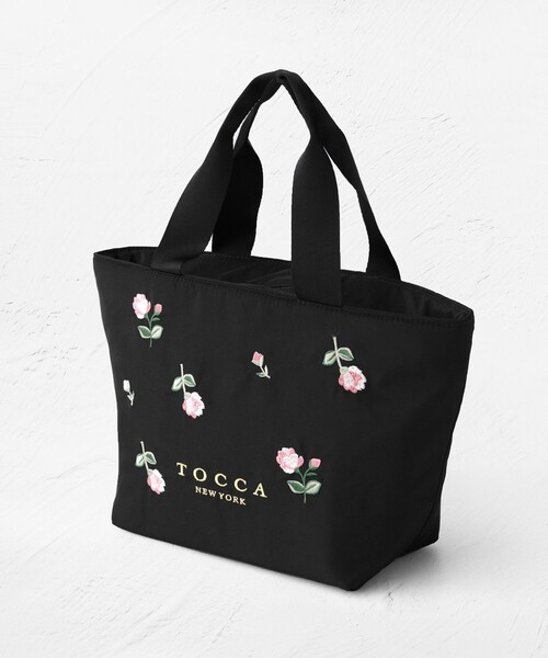 TOCCA(トッカ)の「BOUQUET DE REVE COOLERBAG クーラーバッグ(トートバッグ・レディース・ベージュ系/ネイビー系/ブラック系・F)」の8枚目の写真