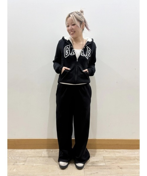 セール】リラックスフィット Gapロゴ 裏ボア ジップアップパーカー