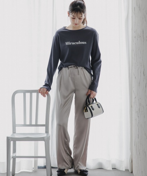 slattgir(スラットジール)の「高身長 綿100%フロントロゴプリント長袖Tシャツ(トールサイズ)Essenave(Tシャツ/カットソー・レディース・オフホワイト/ネイビー・TM/TL/TLL/T3L)」の8枚目の写真