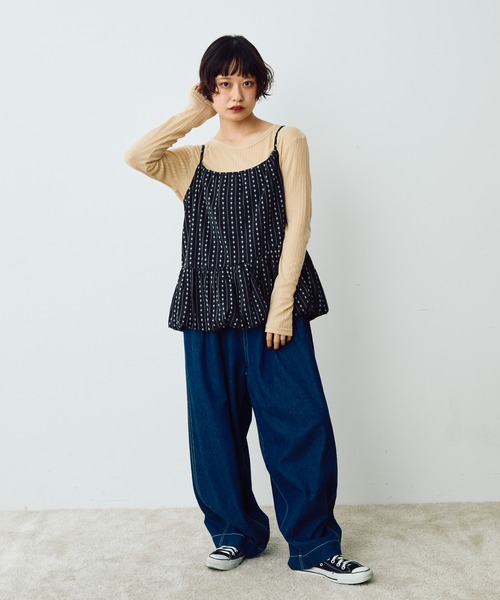 Crisp（クリスプ）の「フラワーストライプバルーンキャミ（キャミソール・レディース・ブラック/アイボリー・FREE）」の5枚目の写真