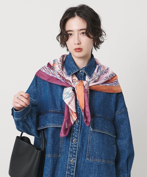 希少大判105cmサイズ manipuri マニプリ　シルクバンダナ柄スカーフ 希少大判105cmサイズ manipuri マニプリ シルクバンダナ柄スカーフ