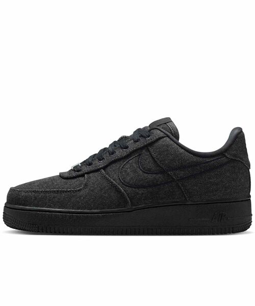 NIKE(ナイキ)の「エアフォース 1 '07 LV8 ウィメンズシューズ / Air Force 1 '07 LV8 Women's Shoes IM7809-010 Black(スニーカー・レディース・ブラック・24/25/25.5/26/23.5/24.5/22/22.5/23)」の2枚目の写真